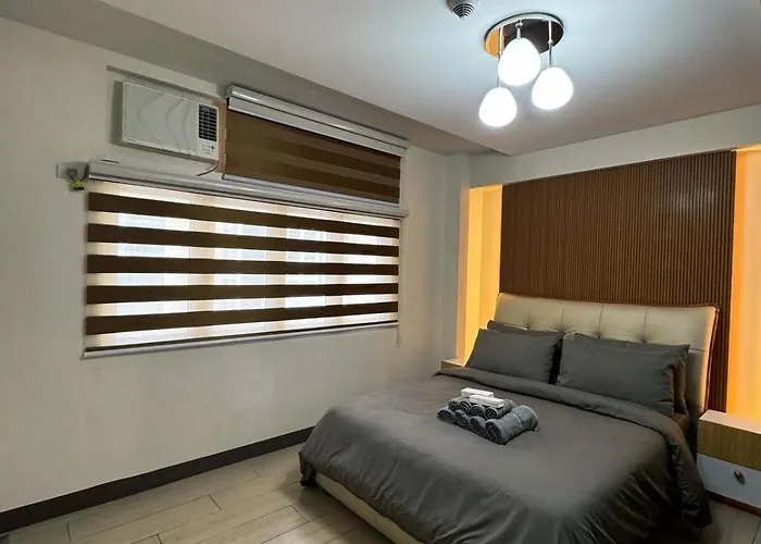 Apartment Sleek & Chic One-bedroom Manila