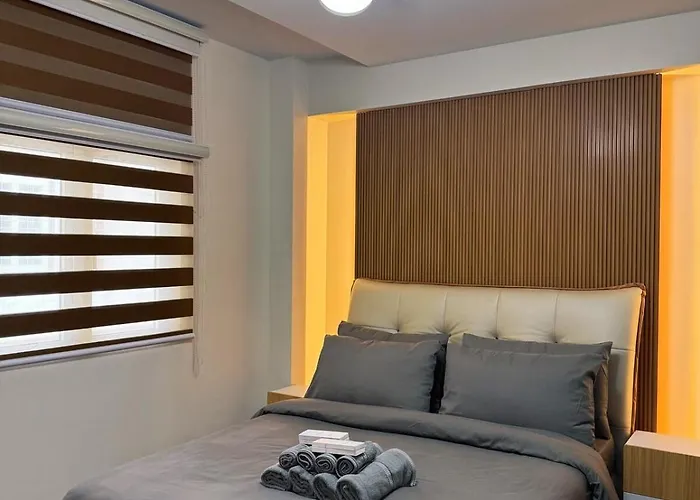Sleek & Chic One-bedroom Apartment