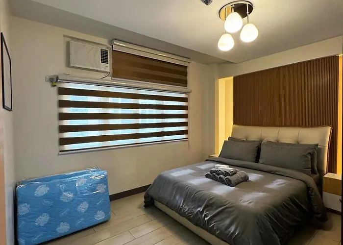 Sleek & Chic One-bedroom * Manila