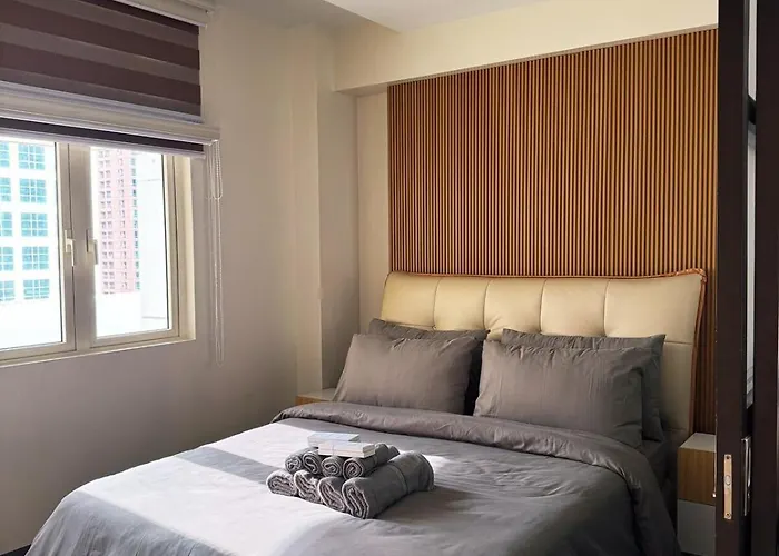 Sleek & Chic One-bedroom *